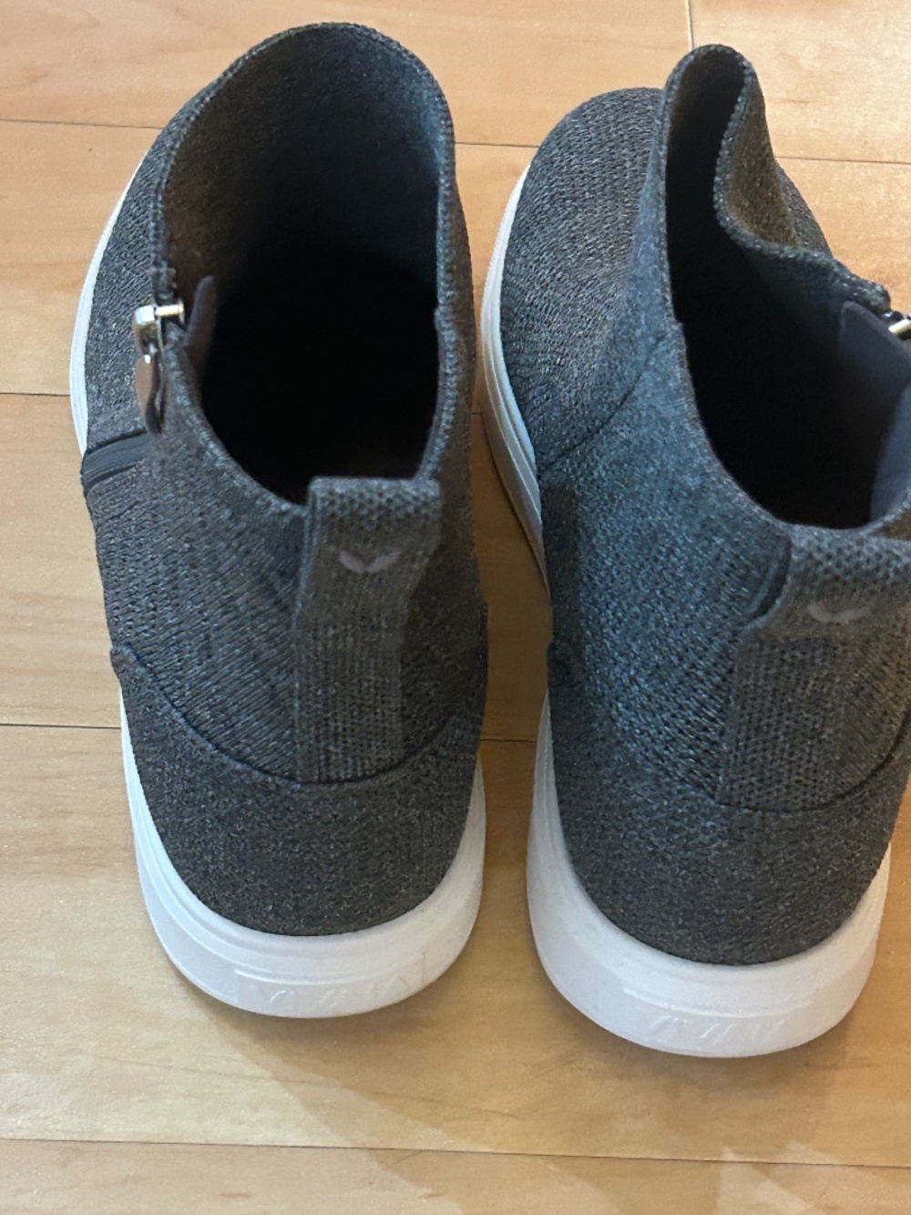 Vivaia Casey Round-Toe Hidden Wedge Sneakers - Picture 3 of 4